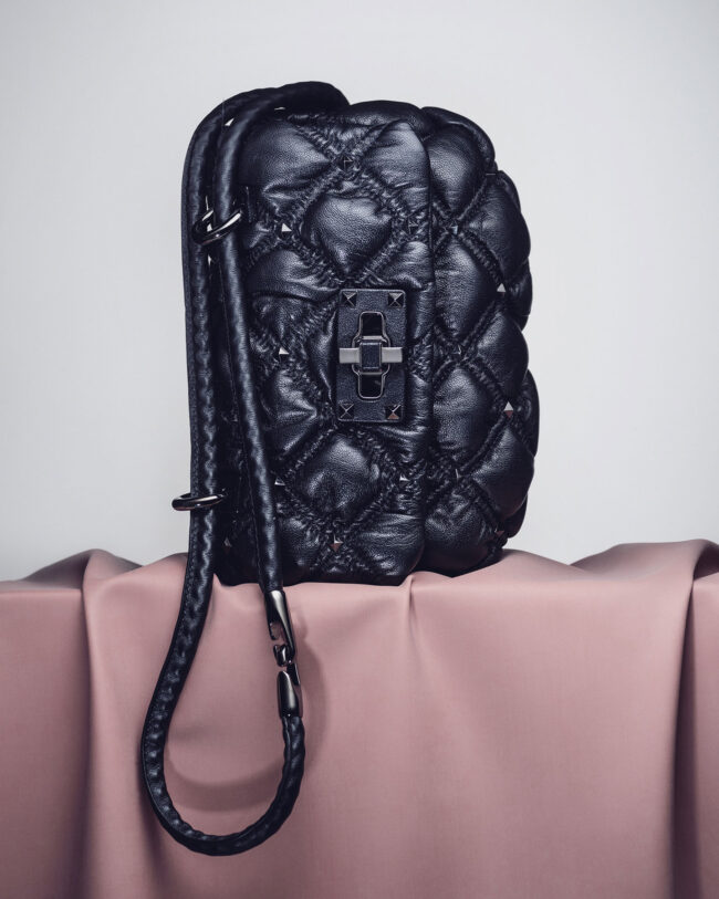 valentino, fashion, accessories, beauty, beauty product, productphotography, stilllife, photography, klas foerster